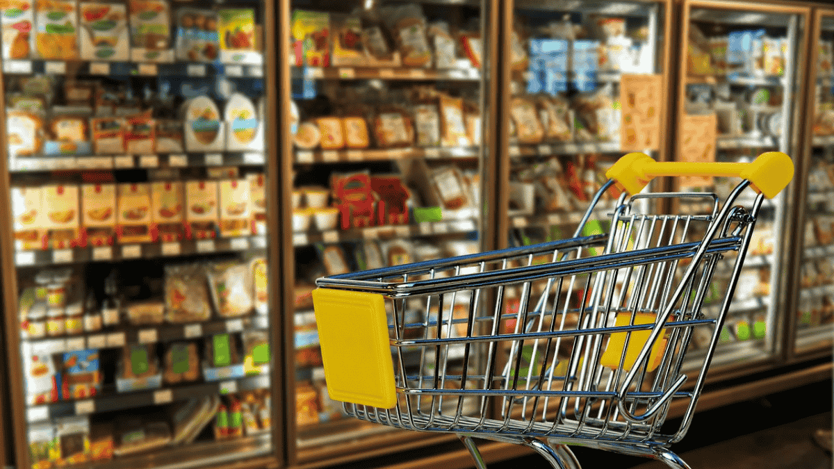 مشروع “جناح الجمهور” في المتاجر التركية: الدولة تتدخل لمواجهة التضخم الغذائي