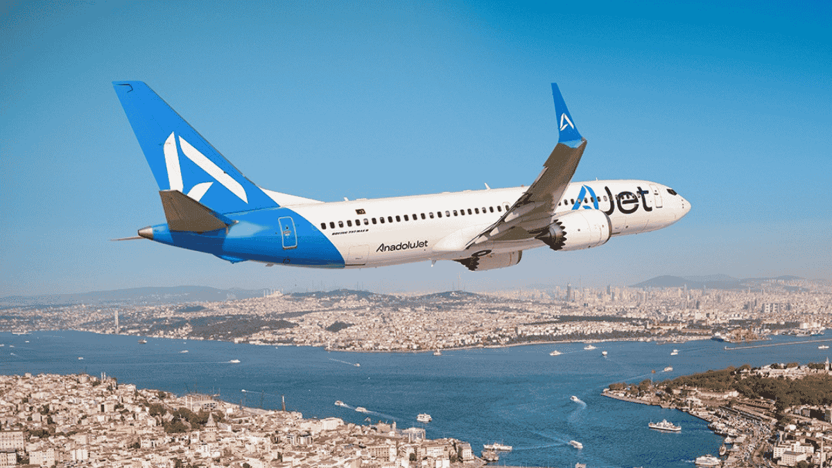 شركة الطيران التركية أناضول جيت AJet تفرض قيود جديدة على حمل واستخدام الباور بانك